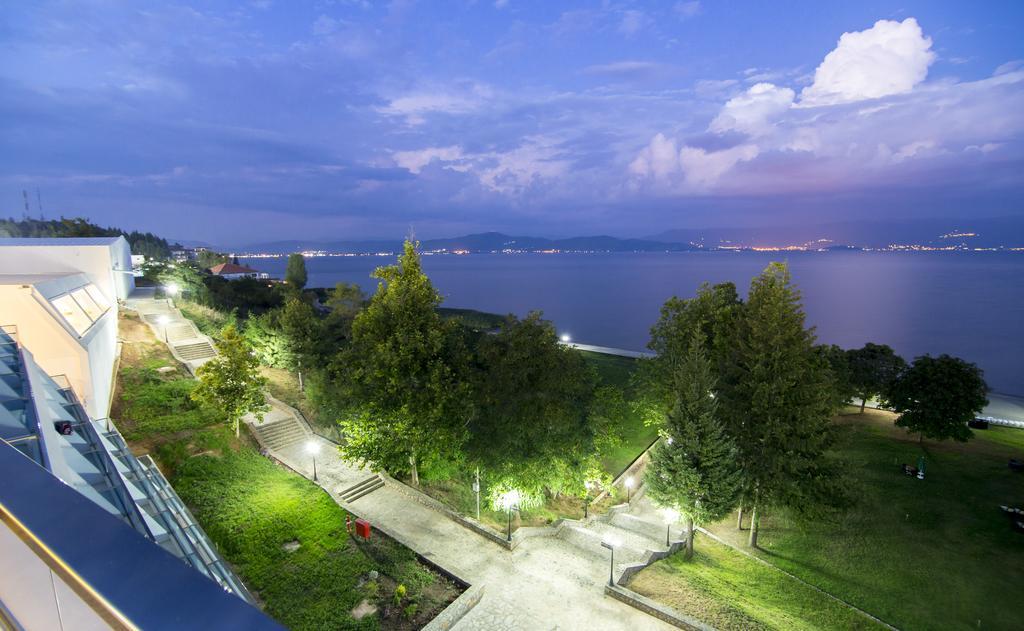 Hotel Izgrev Spa & Aquapark Struga Exterior foto