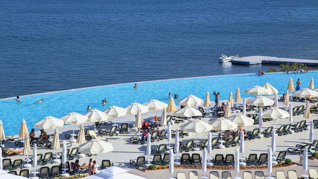 Hotel Izgrev Spa & Aquapark Struga Exterior foto